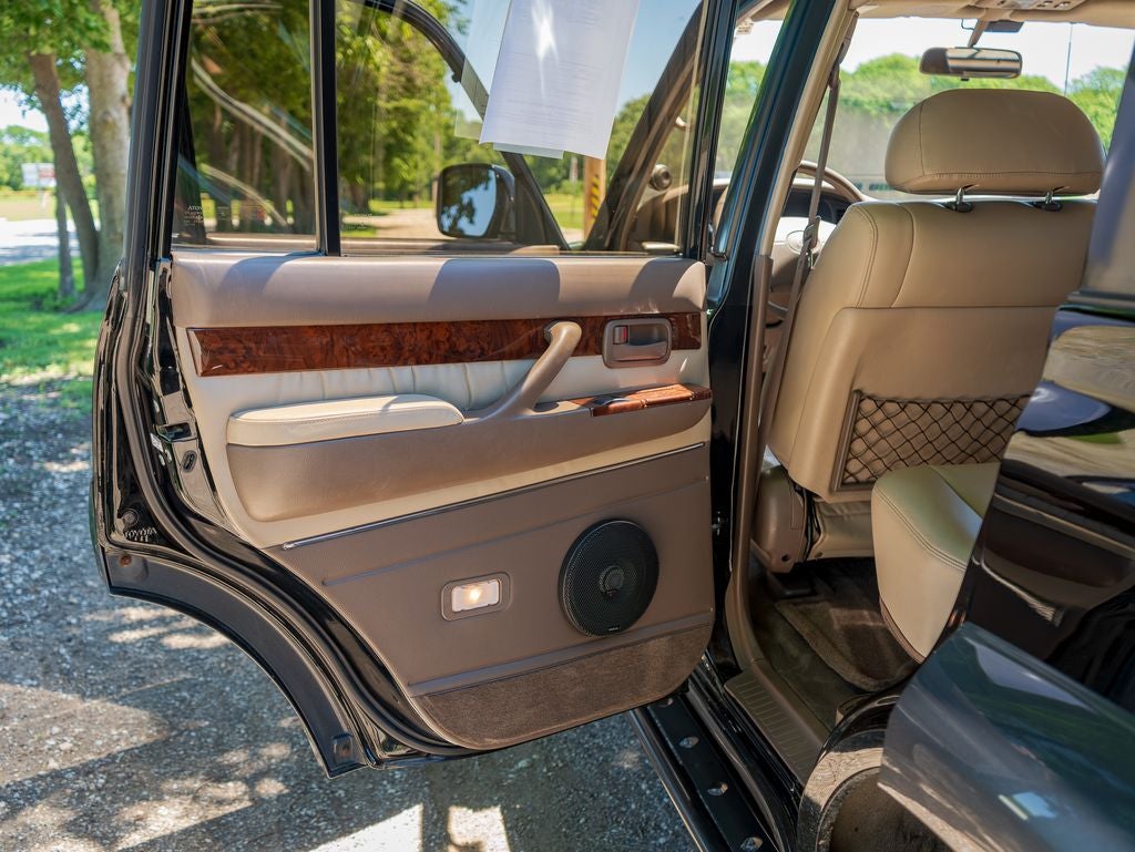 1996 Lexus LX 450