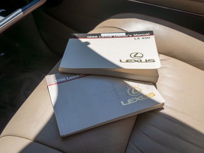 1996 Lexus LX 450