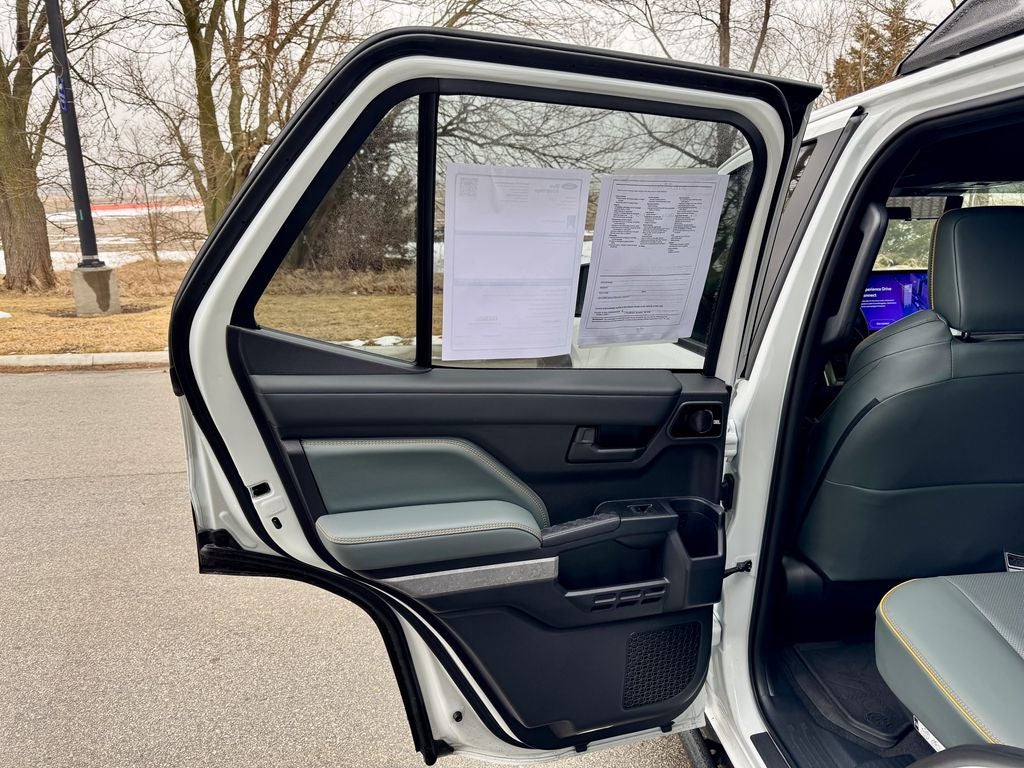 2025 Toyota 4Runner i-FORCE MAX Hybrid Trailhunter