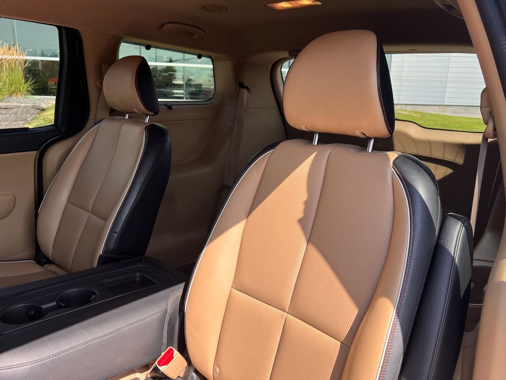 2017 Kia Sedona LX