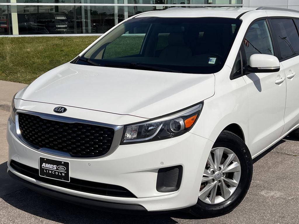 2017 Kia Sedona LX