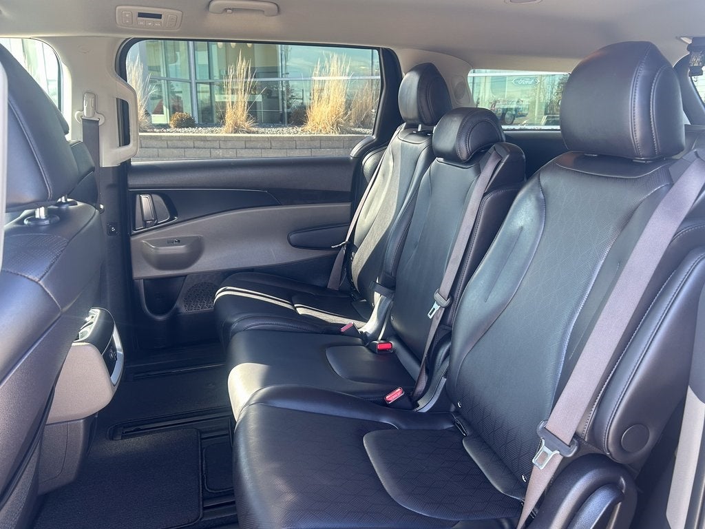 2025 Kia Carnival LXS