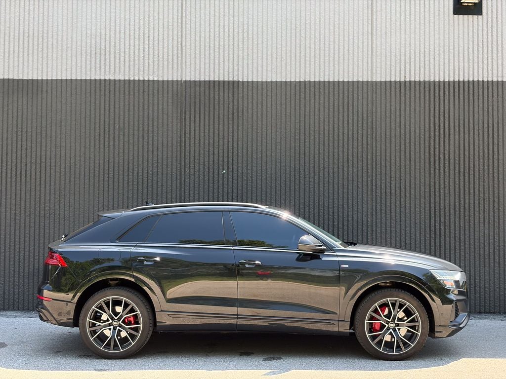 2022 Audi Q8 55 Premium Plus quattro