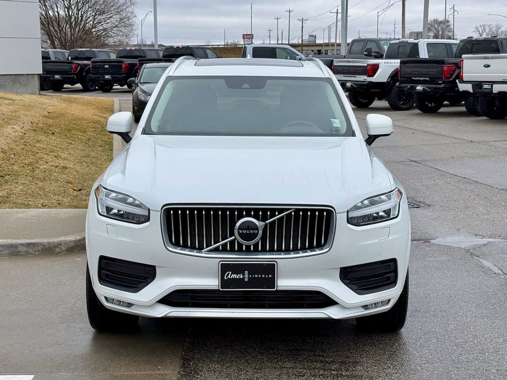 2021 Volvo XC90 T5 Momentum