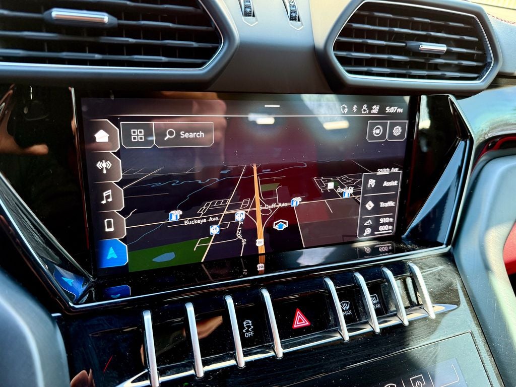 2021 Lamborghini Urus Base