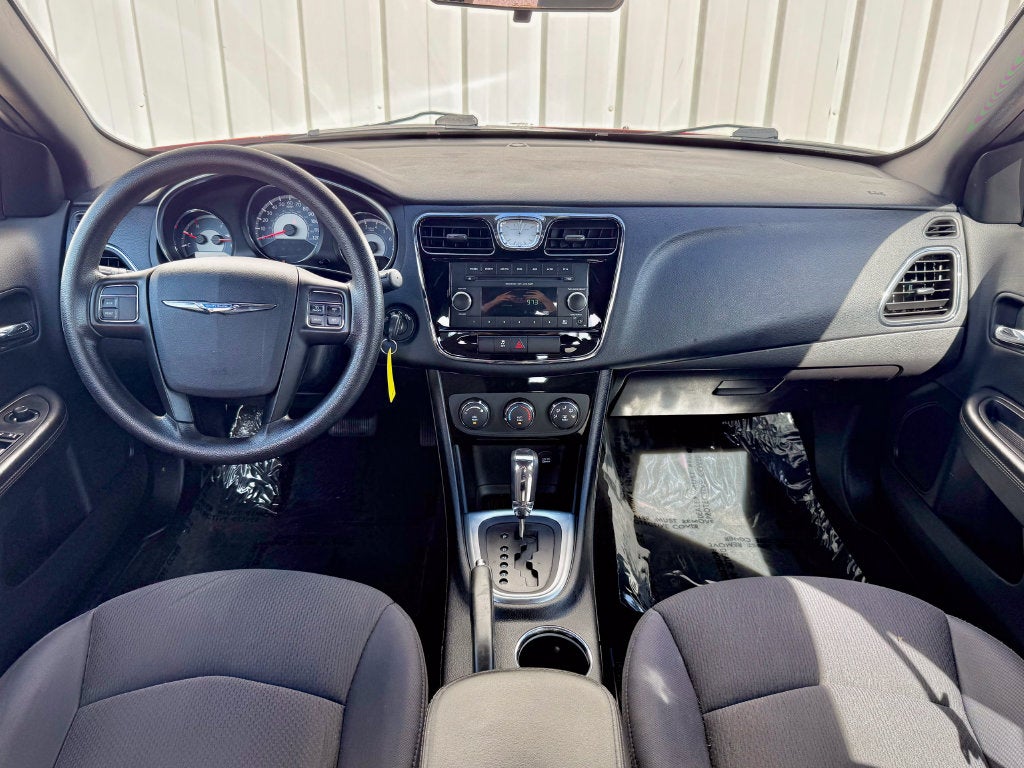 2012 Chrysler 200 LX