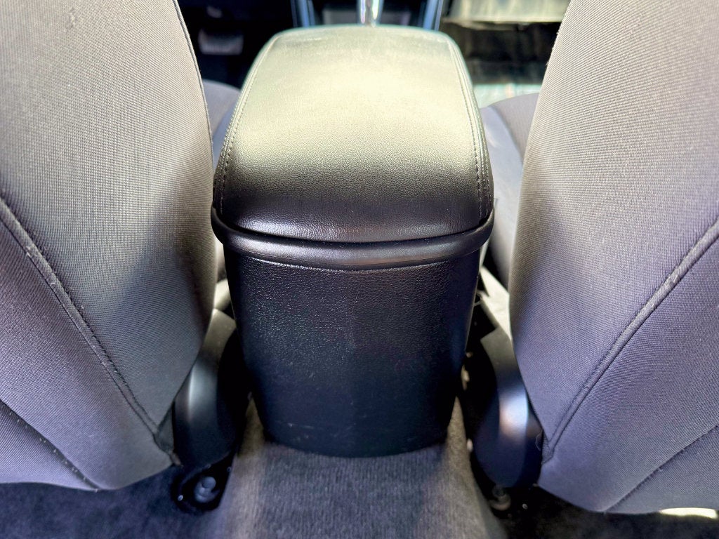 2012 Chrysler 200 LX