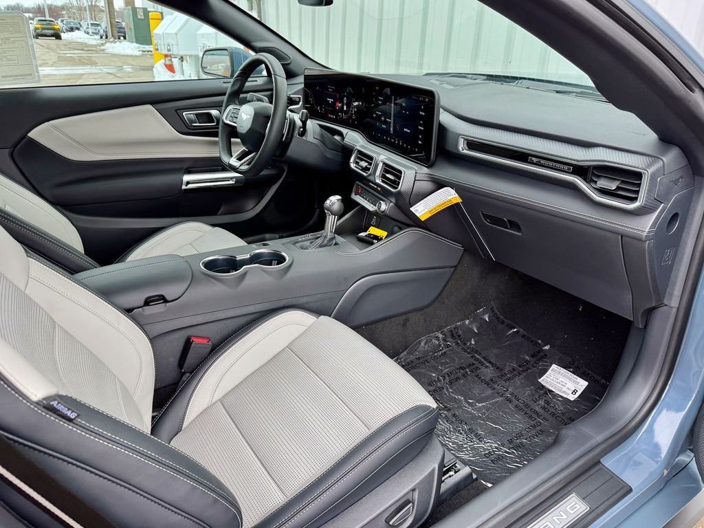 2025 Ford Mustang GT Premium