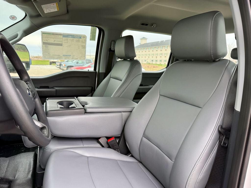 2025 Ford F-350SD XL DRW