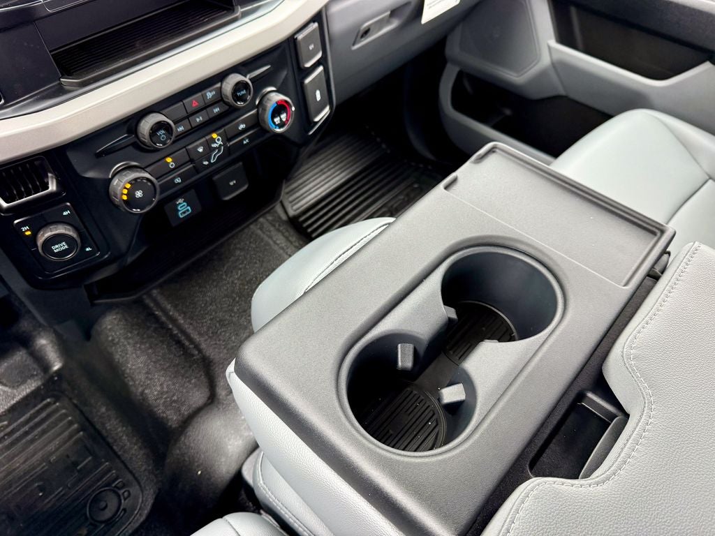 2025 Ford F-350SD XL DRW