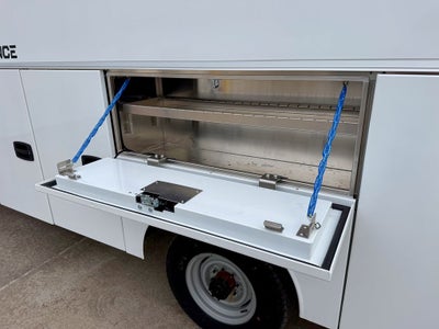 2026 Ford E-350SD Base Cutaway