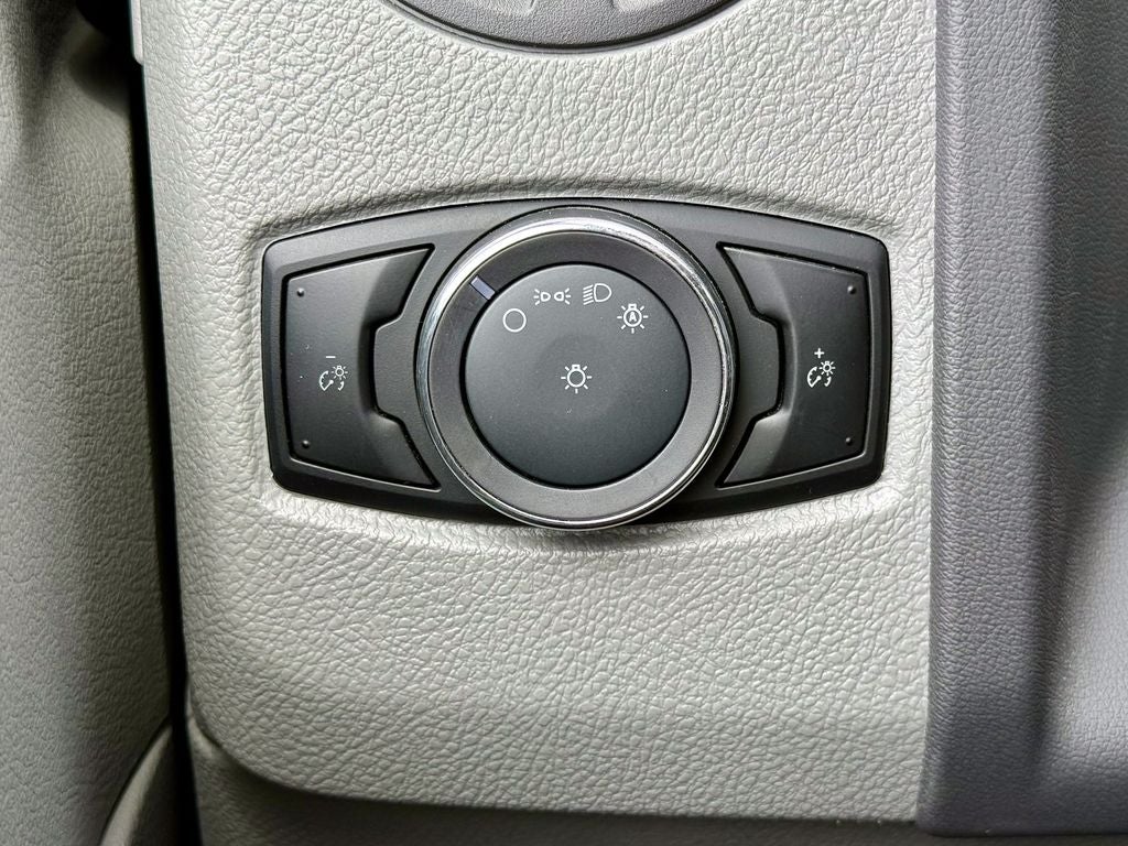 2026 Ford E-350SD Base Cutaway