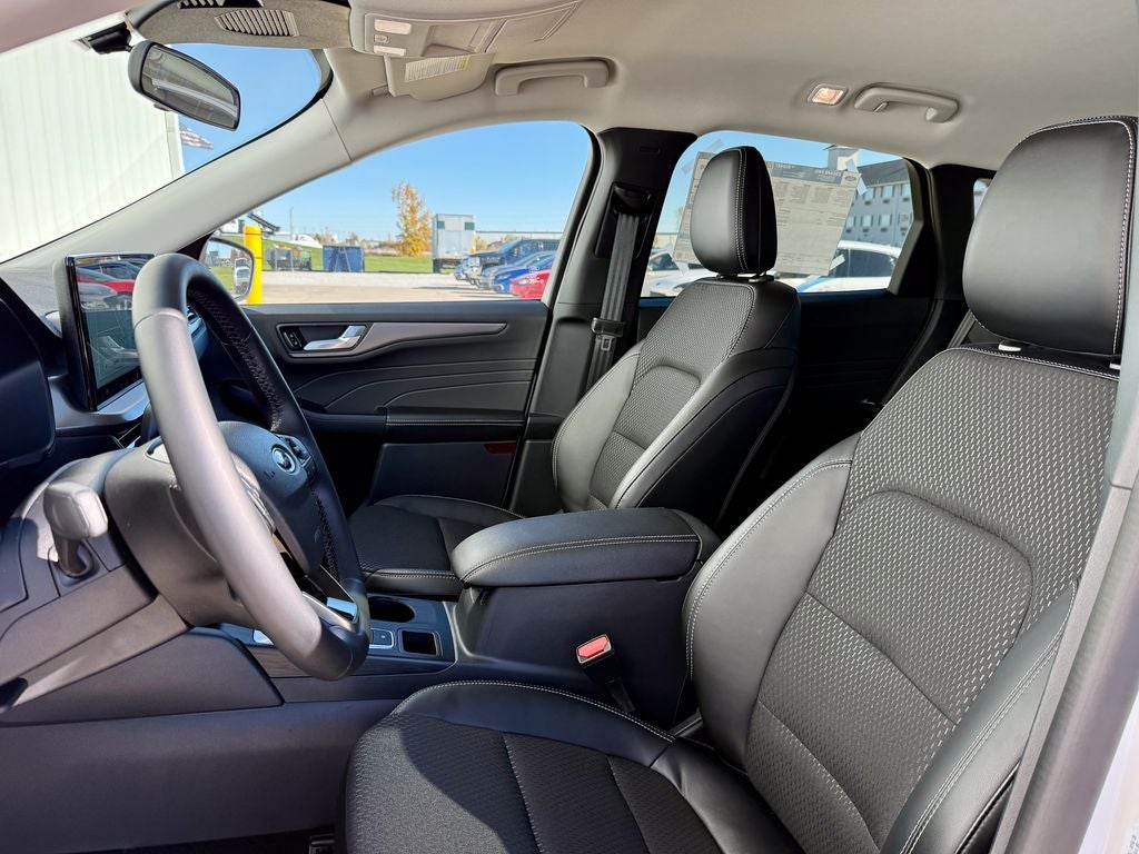 2025 Ford Escape Plug-In Hybrid Base