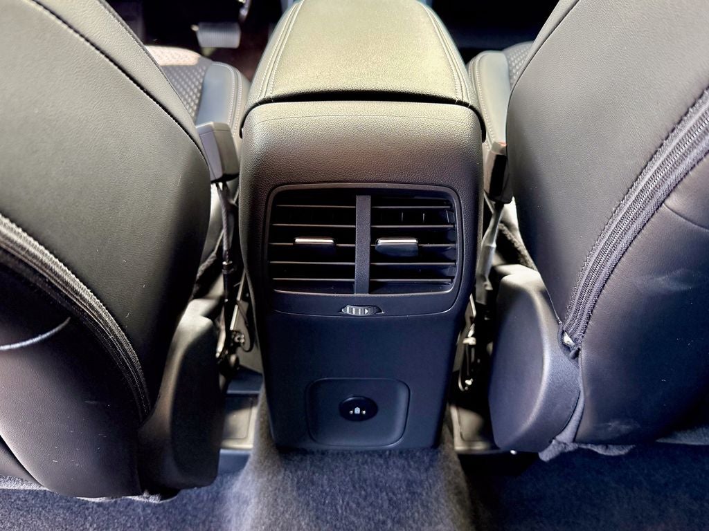 2025 Ford Escape Plug-In Hybrid Base