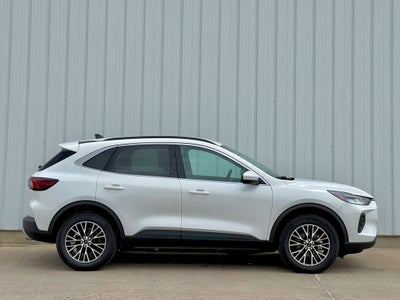 2025 Ford Escape Plug-In Hybrid Base