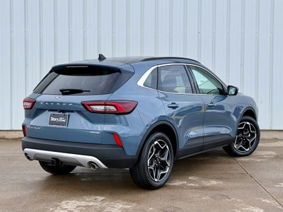 2026 Ford Escape Platinum