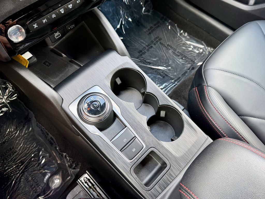 2025 Ford Escape ST-Line Elite