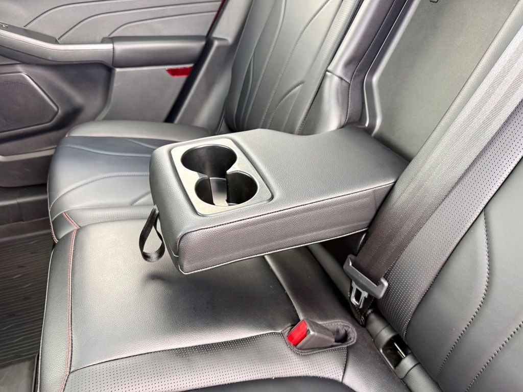 2025 Ford Escape ST-Line Elite