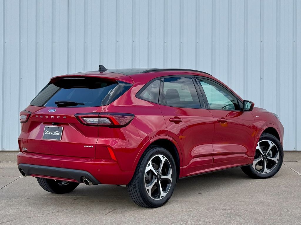 2025 Ford Escape ST-Line Elite