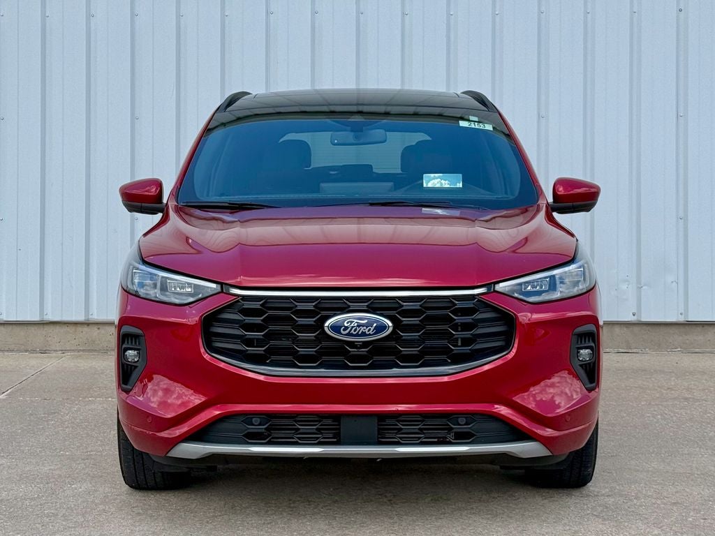 2025 Ford Escape ST-Line Elite