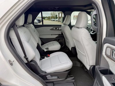 2027 Ford Explorer Platinum