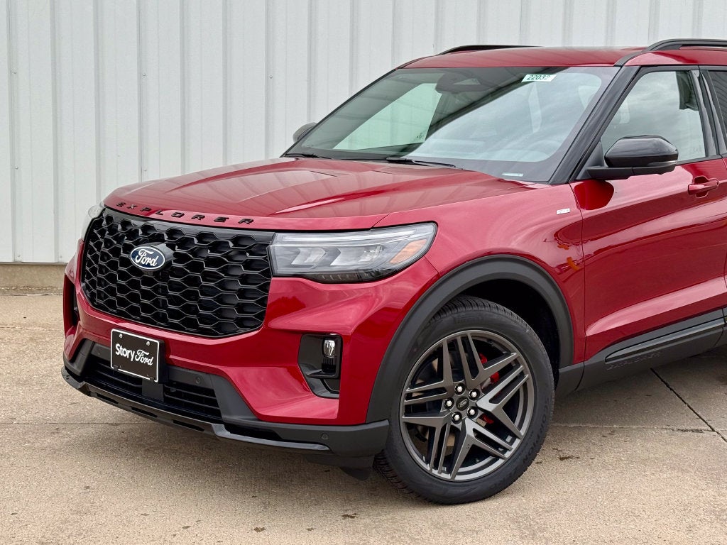 2027 Ford Explorer ST-Line