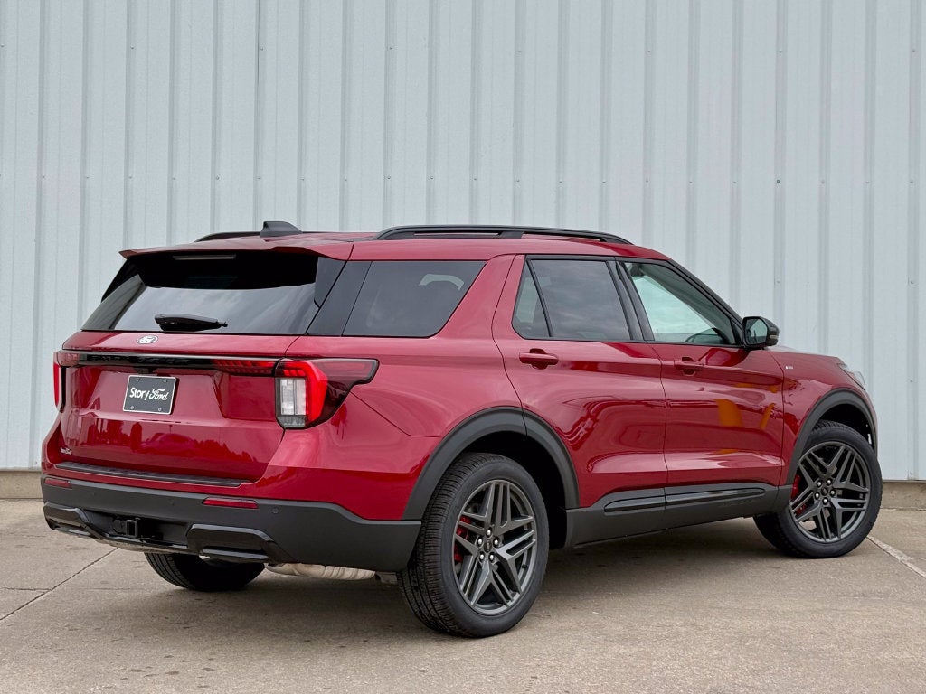 2027 Ford Explorer ST-Line
