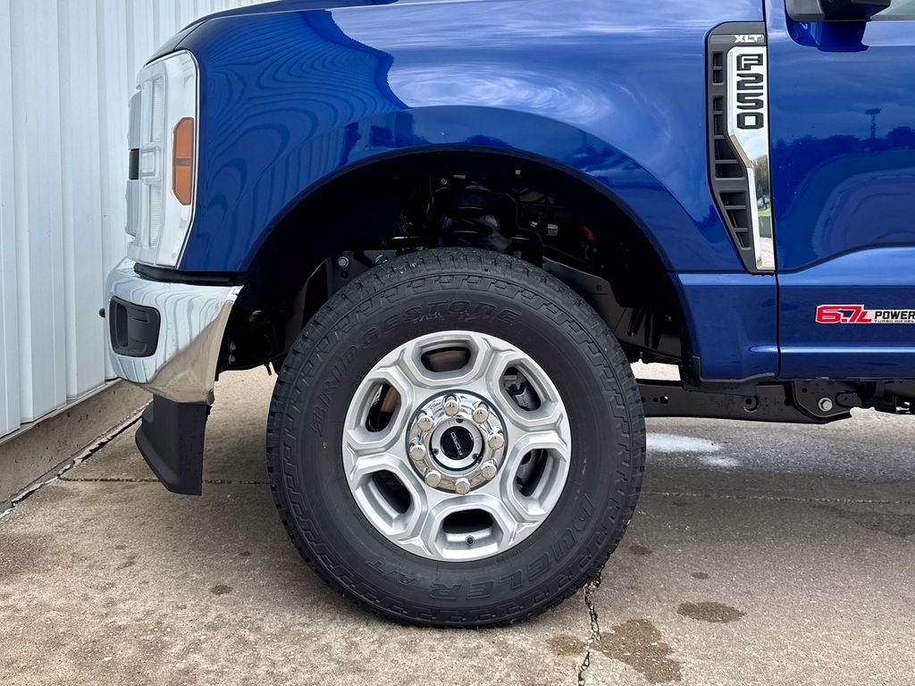 2026 Ford F-250SD XLT