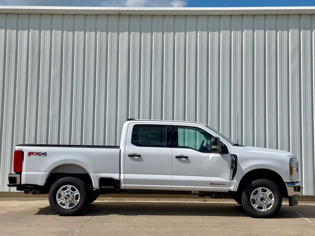 2026 Ford F-250SD XLT