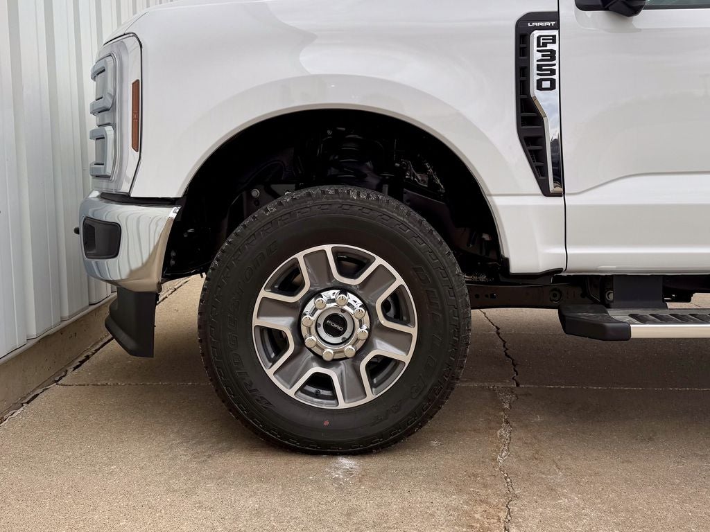2026 Ford F-350SD Lariat