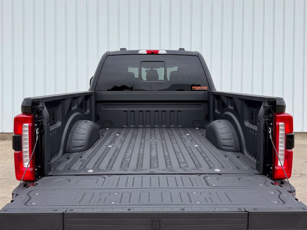 2026 Ford F-350SD Black Widow