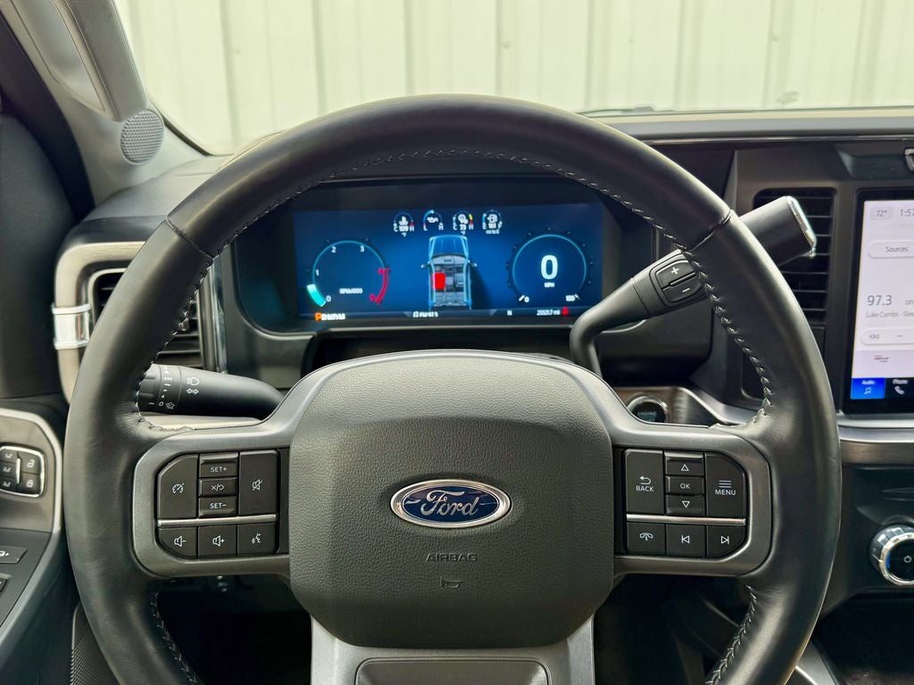 2023 Ford F-350SD Lariat