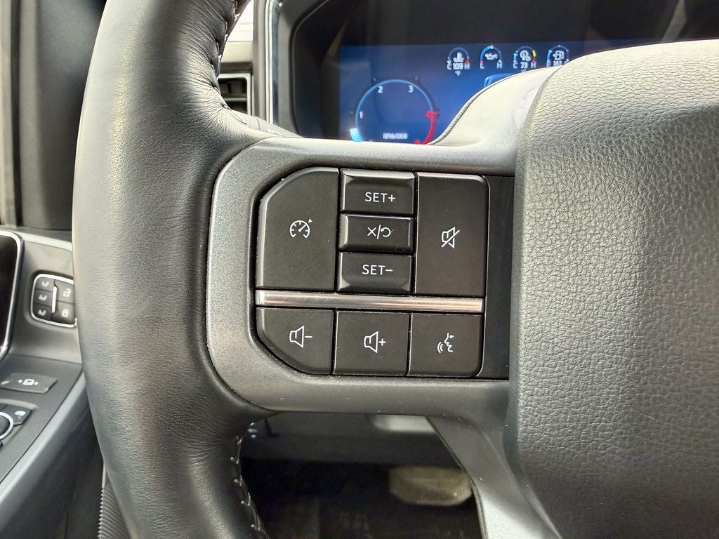 2023 Ford F-350SD Lariat