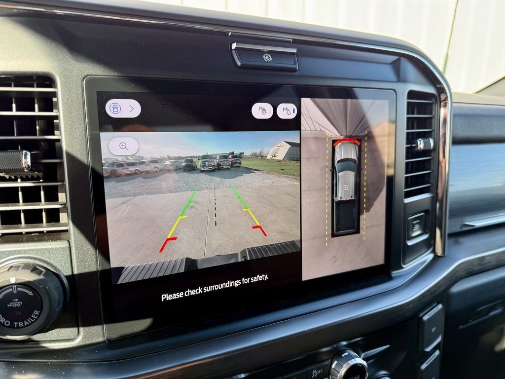 2025 Ford F-350SD Lariat