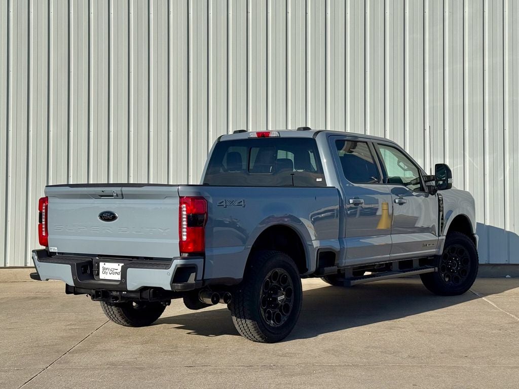 2025 Ford F-350SD Lariat