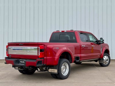 2024 Ford F-450SD Platinum