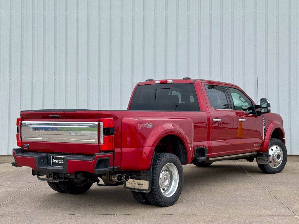 2024 Ford F-450SD Platinum