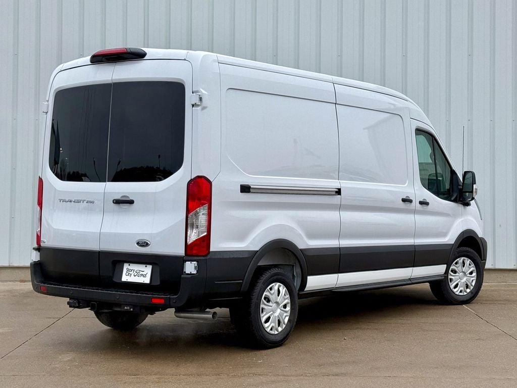 2025 Ford Transit-250 Base
