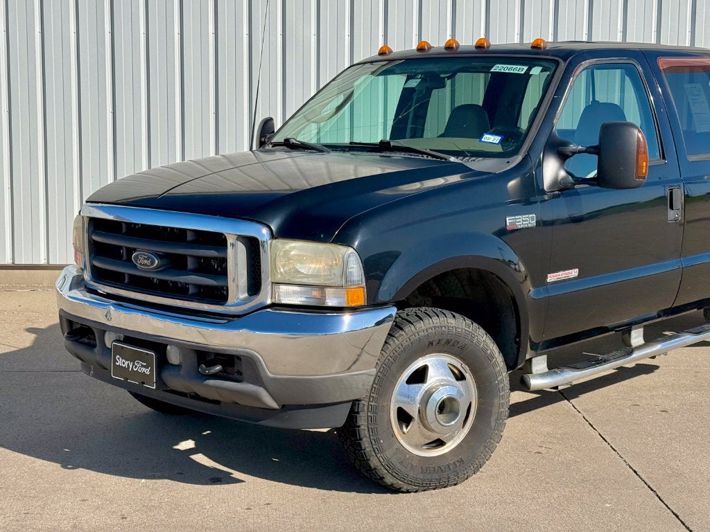 2003 Ford F-350SD Lariat DRW