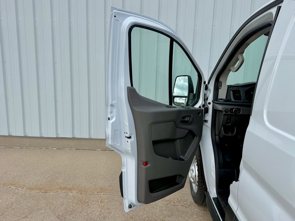 2027 Ford Transit-150 Base