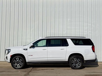 2023 GMC Yukon XL AT4