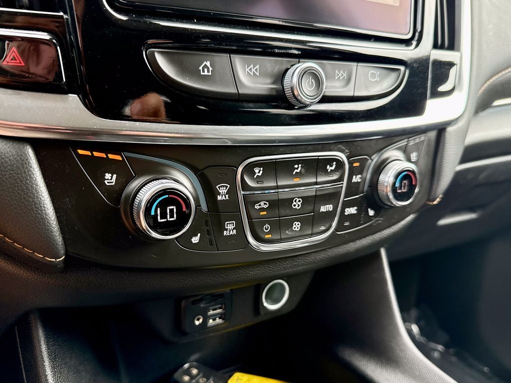 2021 Chevrolet Traverse Premier
