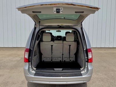 2012 Chrysler Town & Country Touring