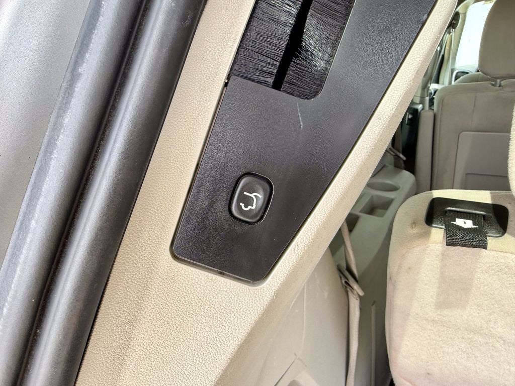 2012 Chrysler Town & Country Touring