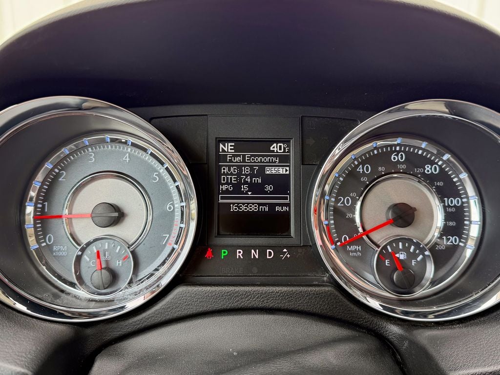 2012 Chrysler Town & Country Touring