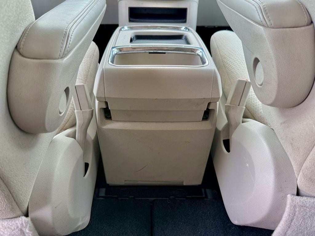 2012 Chrysler Town & Country Touring