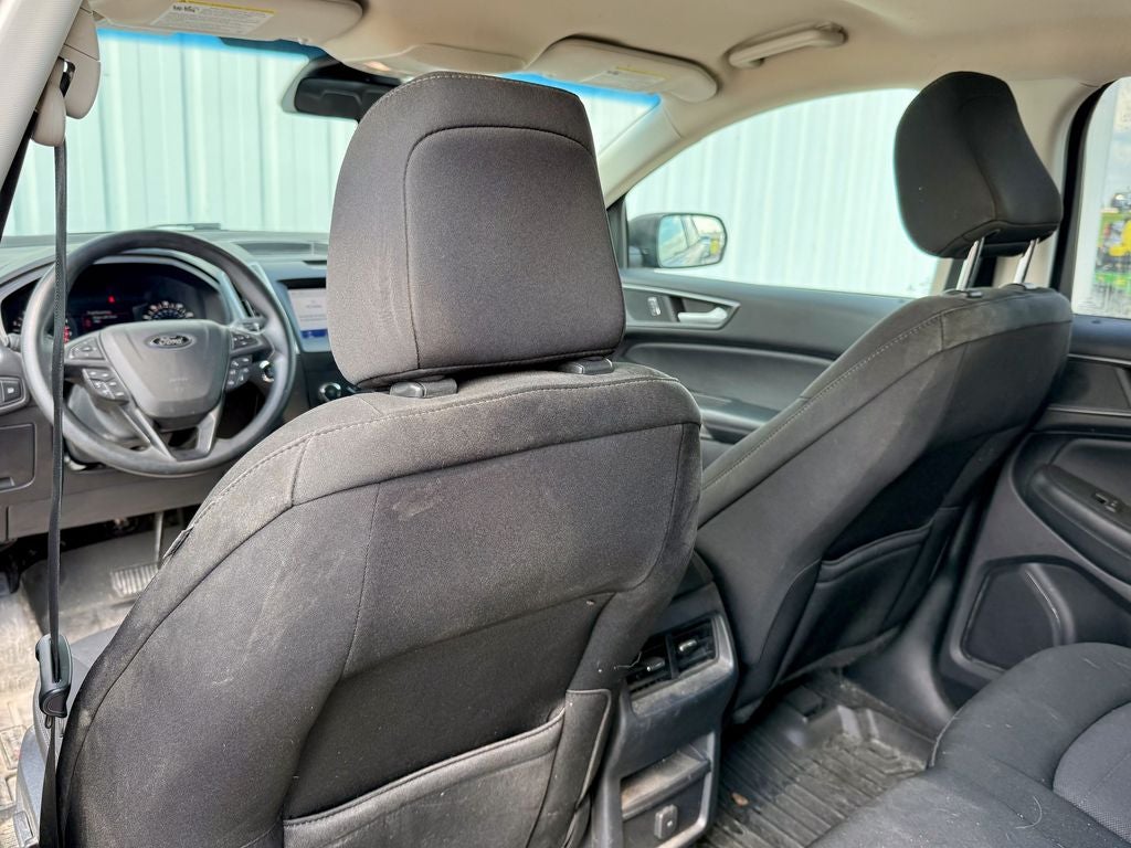 2020 Ford Edge SE
