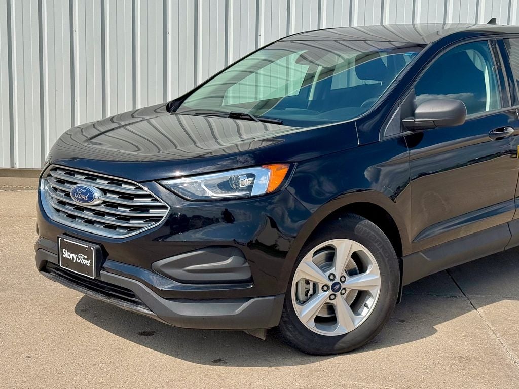 2020 Ford Edge SE