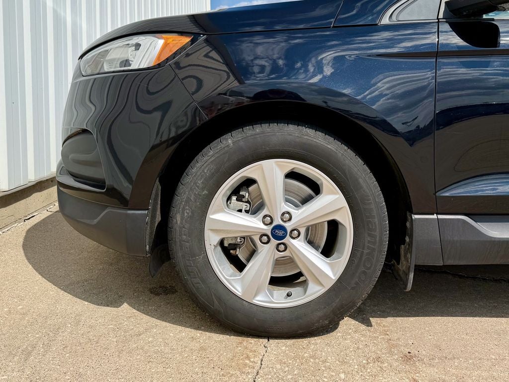 2020 Ford Edge SE