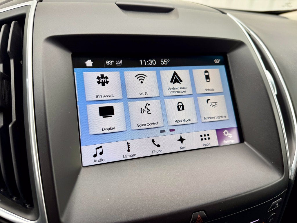 2017 Ford Edge Titanium